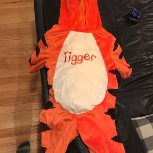 Tigger costume 3-6 months